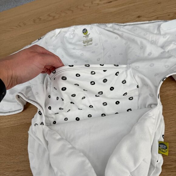 Nested Bean Baby Weighted Zen Swaddle Classic Size 0-6M White O Me O My 1.5 Tog - Picture 4 of 8